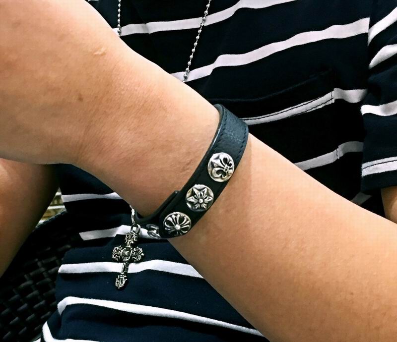 Chrome Hearts bracelet 05lyx189 (2)